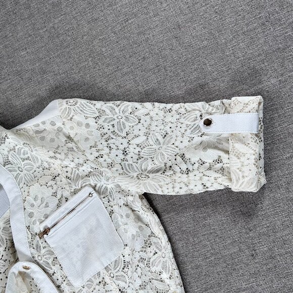 Vintage Fashion Magazine Lace Button-Up Blouse Women Small Off White Top - Picture 9 of 14